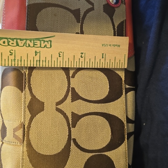 Coach Coral Tote 14L X 10 H X 8W measurements. - Picture 14 of 15